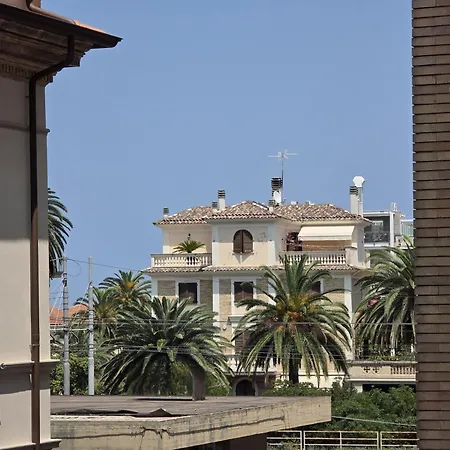 Palazzo Galileo * Сан-Бенедетто-дель-Тронто