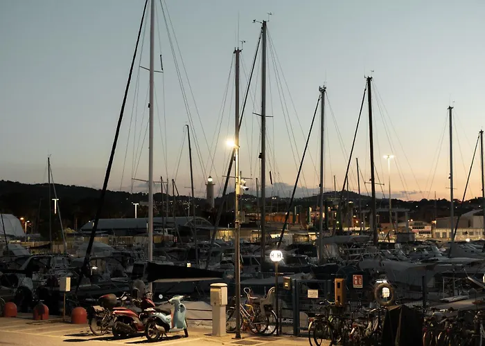 Palazzo Galileo * Сан-Бенедетто-дель-Тронто